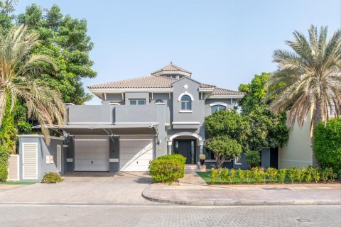 Vila v Palm Jumeirah, Dubai, SAE 4 ložnice, 539 m² Č.: 623278 - fotografie 26
