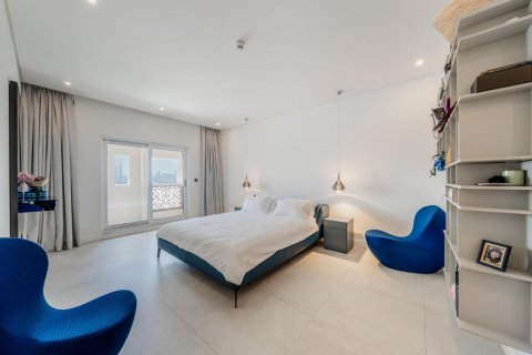 Apartment in Palm Jumeirah, Dubai, UAE 4 bedrooms, 312 sq.m. № 623280 - photo 4