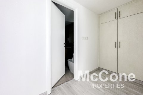 Vila v Meadows, Dubai, SAE 5 ložnice, 643.07 m² Č.: 587355 - fotografie 15