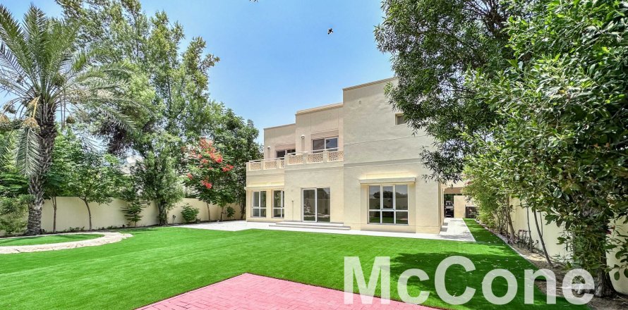 Vila v Meadows, Dubai, SAE 5 ložnice, 643.07 m² Č.: 587355