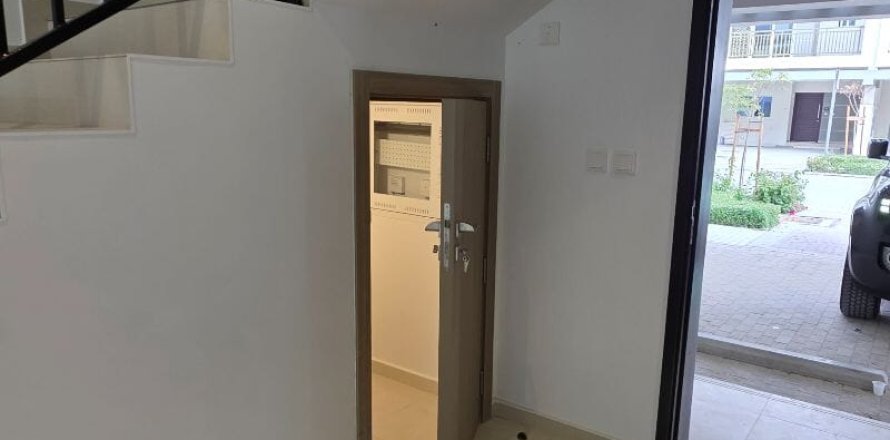 Lakás itt: DAMAC Hills (Akoya by DAMAC), Dubai, EAE, 3 hálószoba, 170 m², azonosító: 699501