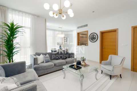 Lakás itt: Downtown Dubai (Downtown Burj Dubai), Dubai, EAE, 2 hálószoba, 154 m², azonosító: 602930 - fénykép 2