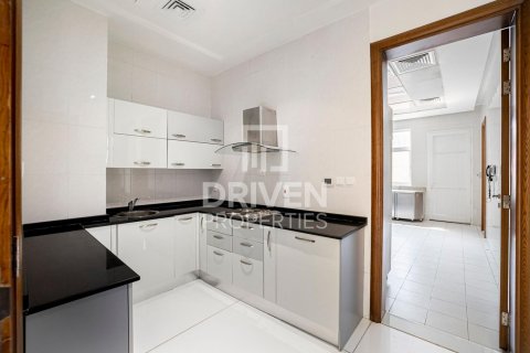 Umm Suqeim, Dubai, संयुक्त अरब अमीरात में विला, 7 बेडरूम, 892 वर्ग मीटर, संख्या 602774 - फ़ोटो 23