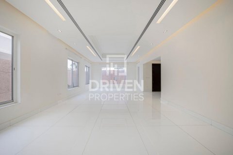 Umm Suqeim, Dubai, संयुक्त अरब अमीरात में विला, 7 बेडरूम, 892 वर्ग मीटर, संख्या 602774 - फ़ोटो 15