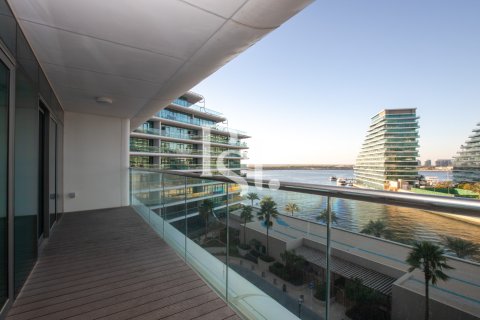 Apartament de închiriat în Al Raha Beach, Abu Dhabi, EAU 3 dormitoare, 188 mp. №716949 - poză 18