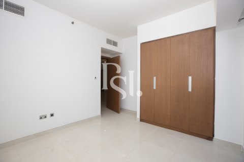 Apartament de închiriat în Al Raha Beach, Abu Dhabi, EAU 3 dormitoare, 188 mp. №716949 - poză 3