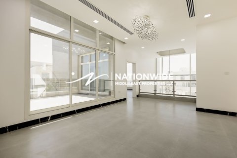 Vilë në Abu Dhabi, Emiratet e Bashkuara Arabe 6 dhoma gjumi, 1207 m2. № 632058 - Foto 16