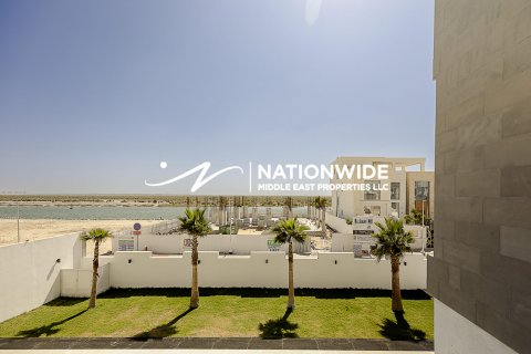 Vilë në Abu Dhabi, Emiratet e Bashkuara Arabe 6 dhoma gjumi, 1207 m2. № 632058 - Foto 19