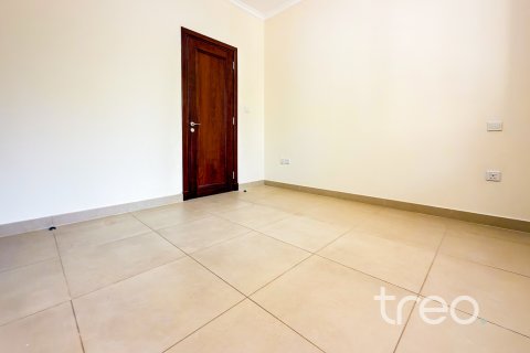 Vilë në Arabian Ranches 2, Dubai, Emiratet e Bashkuara Arabe 5 dhoma gjumi, 432 m2. № 761402 - Foto 15
