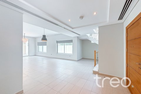 Villa in affitto a Jumeirah Park, Dubai, EAU 4 camere da letto, 386.2 mq. № 761399 - foto 3