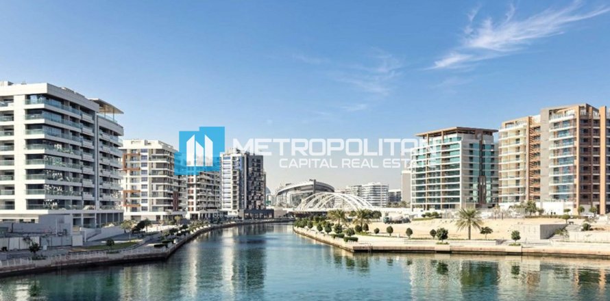 Apartmán v Al Raha Beach, Abu Dhabi, SAE 5 spální, 303.5 m2 č. 690594