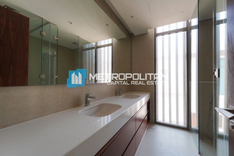 Villa te koop in Abu Dhabi, VAE 5 slaapkamers, 1232.1 vr.m., nr 690593 - foto 15