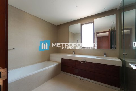 Villa te koop in Abu Dhabi, VAE 5 slaapkamers, 1232.1 vr.m., nr 690593 - foto 18