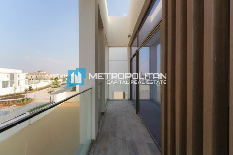 Villa te koop in Abu Dhabi, VAE 5 slaapkamers, 1232.1 vr.m., nr 690593 - foto 3