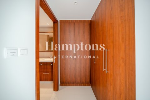 דירה להשכרה ב Downtown Dubai (Downtown Burj Dubai), Dubai, איחוד האמירויות  2 חדרי שינה, 131.36484200 מ"ר, מספר 690596 - תמונה 14