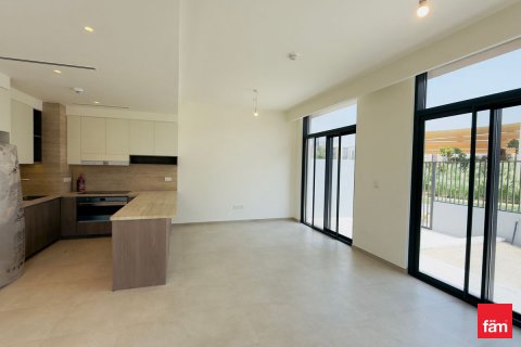 Řadový dům v Dubai, SAE 4 ložnice, 281.7 m² Č.: 622577 - fotografie 8
