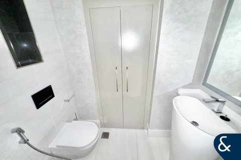 Apartament në Business Bay, Dubai, Emiratet e Bashkuara Arabe 1 dhomë gjumi, 104 m2. № 667374 - Foto 14