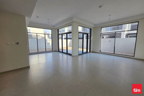 Villa itt: Dubai, EAE, 4 hálószoba, 368.2 m², azonosító: 661505 - fénykép 2
