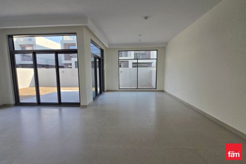 Villa itt: Dubai, EAE, 4 hálószoba, 368.2 m², azonosító: 661505 - fénykép 5