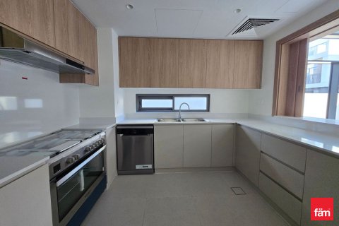 Villa itt: Dubai, EAE, 4 hálószoba, 368.2 m², azonosító: 661505 - fénykép 6