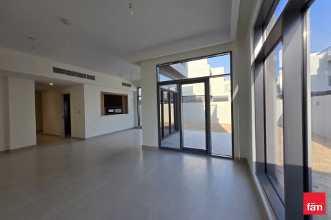 Villa itt: Dubai, EAE, 4 hálószoba, 368.2 m², azonosító: 661505 - fénykép 3