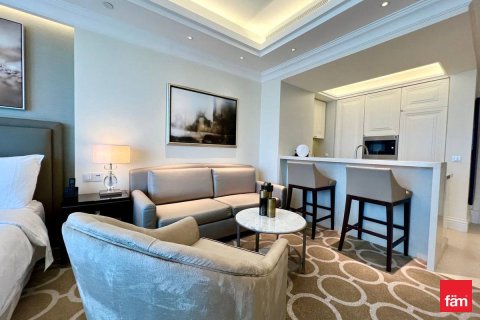 Apartment in Downtown Dubai (Downtown Burj Dubai), UAE 52.2 sq.m. № 661502 - photo 2