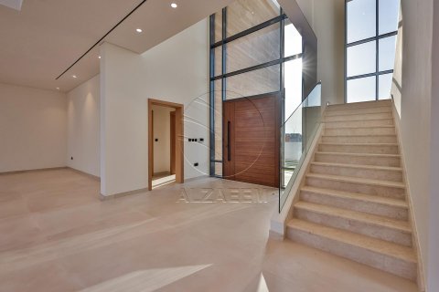 Vilë në Yas Island, Abu Dhabi, Emiratet e Bashkuara Arabe 6 dhoma gjumi, 750 m2. № 615827 - Foto 9