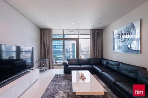 Business Bay, Dubai, UAE의 임대용 아파트 침실 1개, 79.9제곱미터 번호 624770 - 사진 2