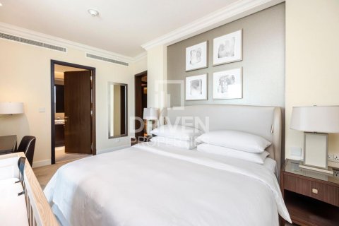 Huoneisto Downtown Dubai (Downtown Burj Dubai), Dubai, Arabiemiraatit 2 makuuhuonetta, 134 m2 № 655368 - kuva 12