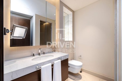Huoneisto Downtown Dubai (Downtown Burj Dubai), Dubai, Arabiemiraatit 2 makuuhuonetta, 134 m2 № 655368 - kuva 10