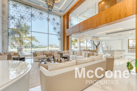 Vilë në Palm Jumeirah, Dubai, Emiratet e Bashkuara Arabe 6 dhoma gjumi, 903.85 m2. № 587544 - Foto 1