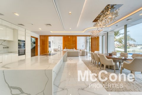 Vilë në Palm Jumeirah, Dubai, Emiratet e Bashkuara Arabe 6 dhoma gjumi, 903.85 m2. № 587544 - Foto 8