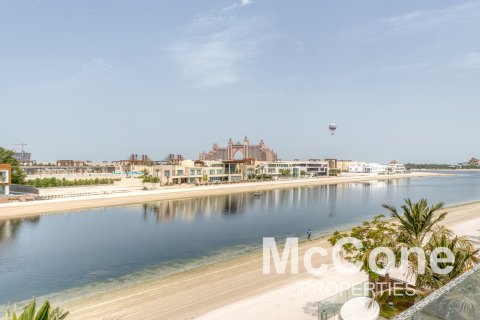 Vilë në Palm Jumeirah, Dubai, Emiratet e Bashkuara Arabe 6 dhoma gjumi, 903.85 m2. № 587544 - Foto 25