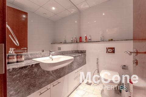 Üürile anda korter asukohaga Business Bay, Dubai, AÜE: 1 magamistoaga, 75.25 m² Nr 587541 - pilt 12