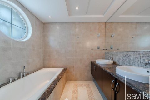 Vilë në Jumeirah Park, Dubai, Emiratet e Bashkuara Arabe 3 dhoma gjumi, 680 m2. № 680931 - Foto 7