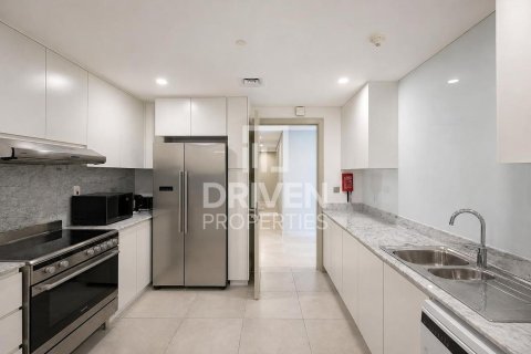 Διαμέρισμα σε Umm Suqeim, Dubai, ΗΑΕ 4 υπνοδωμάτια, 273.41 τ.μ. Αρ. 761882 - φωτογραφία 19