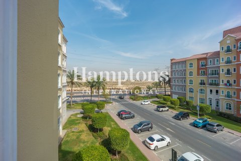 Appartamento in affitto a Discovery Gardens, Dubai, EAU 2 camere da letto, 128.02033400 mq. № 689654 - foto 2