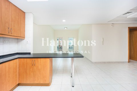 Appartamento in affitto a Discovery Gardens, Dubai, EAU 2 camere da letto, 128.02033400 mq. № 689654 - foto 13