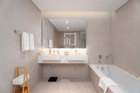 Apartment in Al Wasl, Dubai, UAE 3 bedrooms, 187 sq.m. № 683996 - photo 16