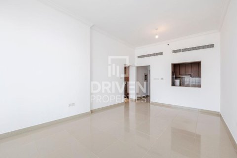 Apartmen di Business Bay, Dubai, UAE 1 bilik tidur, 74 meter persegi № 654116 - foto 6