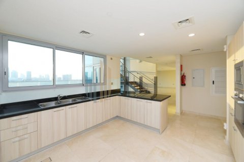 Střešní byt v Al Reem Island, Abu Dhabi, SAE 3 ložnice, 453.2 m² Č.: 624160 - fotografie 4
