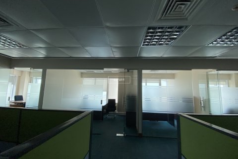 Office in Sheikh Zayed Road, Dubai, UAE 186.1 sq.m. № 624250 - photo 11