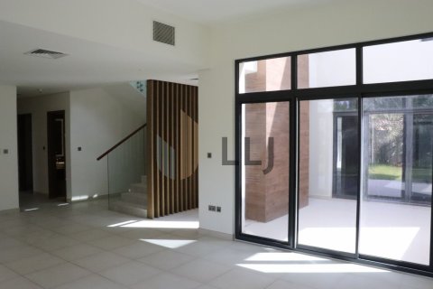 Villa on the Yas Island, Abu Dhabi, UAE 5 bedrooms, 719 sq.m. № 624161 - photo 12