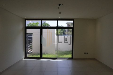 Villa on the Yas Island, Abu Dhabi, UAE 5 bedrooms, 719 sq.m. № 624161 - photo 13