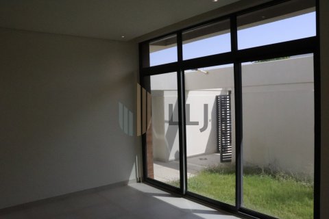 Villa on the Yas Island, Abu Dhabi, UAE 5 bedrooms, 719 sq.m. № 624161 - photo 10