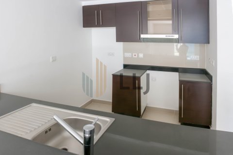 Vilë në Al Reef, Abu Dhabi, Emiratet e Bashkuara Arabe 3 dhoma gjumi, 167.2 m2. № 567875 - Foto 12