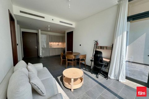 Apartament na sprzedaż w Dubai, ZEA 2 sypialnie, 91.9 mkw., nr 693130 - zdjęcie 2