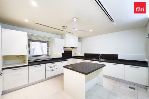 Al Furjan, Dubai, BAE’de kiralık townhouse 3 yatak odası, 224 m² No 693128 - fotoğraf 3