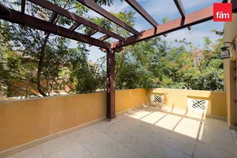 Al Furjan, Dubai, BAE’de kiralık townhouse 3 yatak odası, 224 m² No 693128 - fotoğraf 17