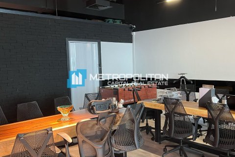 Office in Al Reem Island, Abu Dhabi, UAE 159.3 sq.m. № 595715 - photo 6
